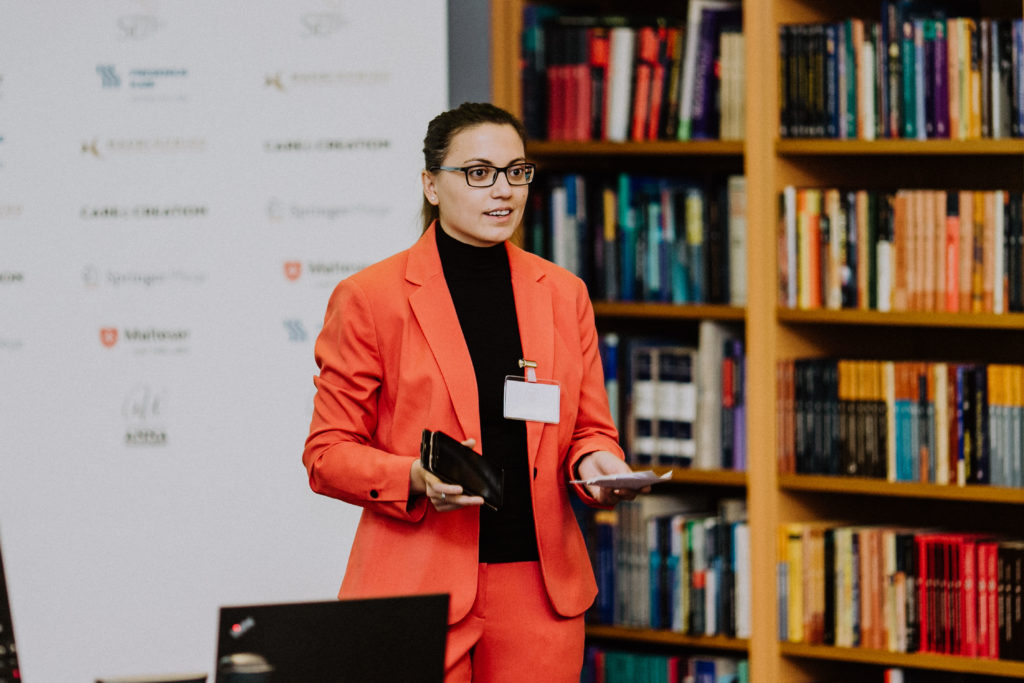 Tatyana Bondartseva präsentierte ihre Idee vor der Jury. Foto: Lukas Schramm